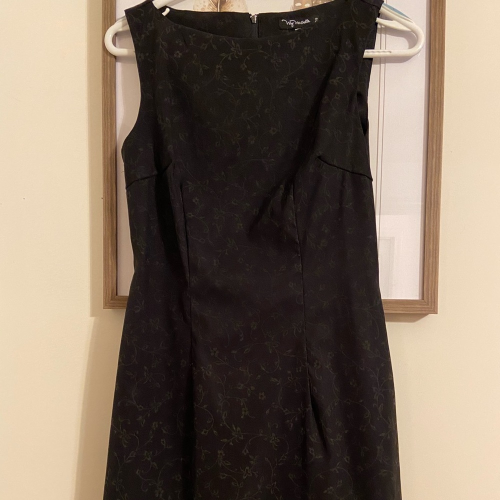Black Mono Colored Fitted Floral Dress